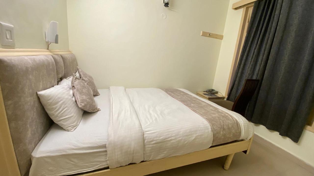Hotel Meadows Manali エクステリア 写真