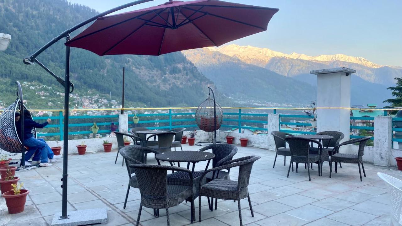 Hotel Meadows Manali エクステリア 写真