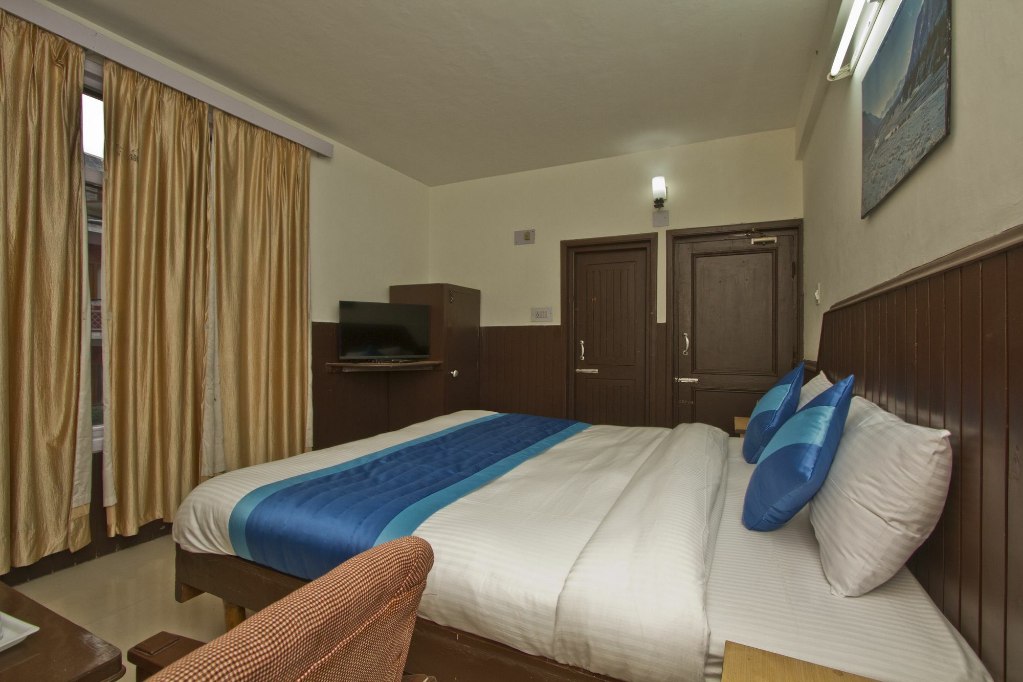 Hotel Meadows Manali エクステリア 写真